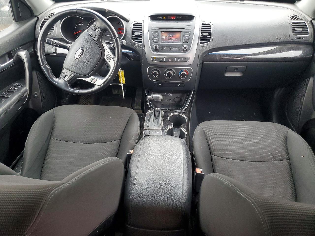 2014 KIA SORENTO LX photo 8