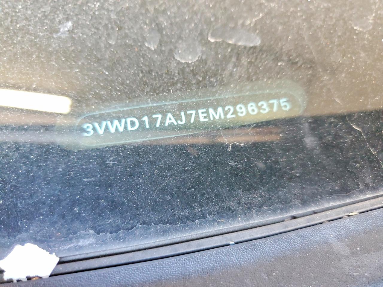 2014 VOLKSWAGEN JETTA SE photo 34