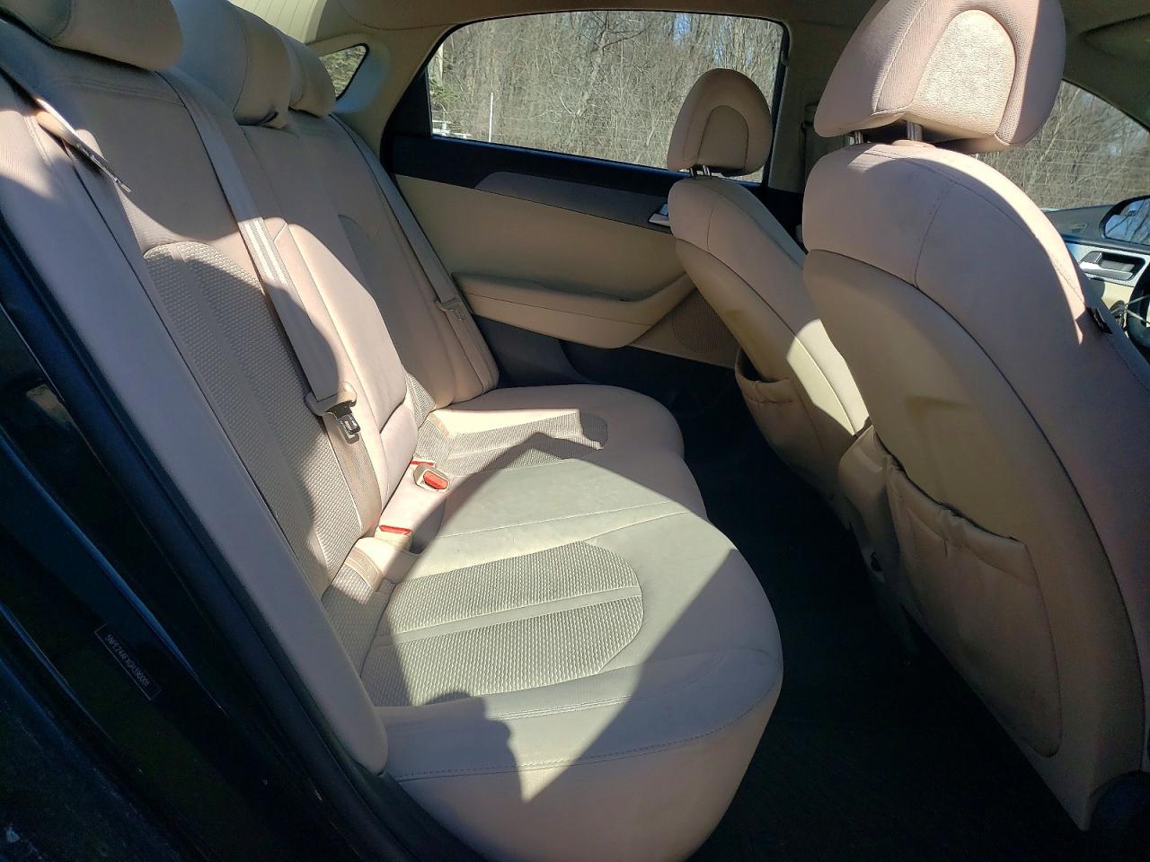 2016 HYUNDAI SONATA SE photo 37