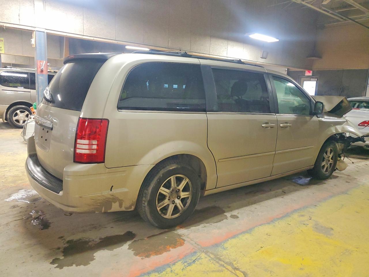 2008 CHRYSLER TOWN & COUNTRY TOURING photo 5