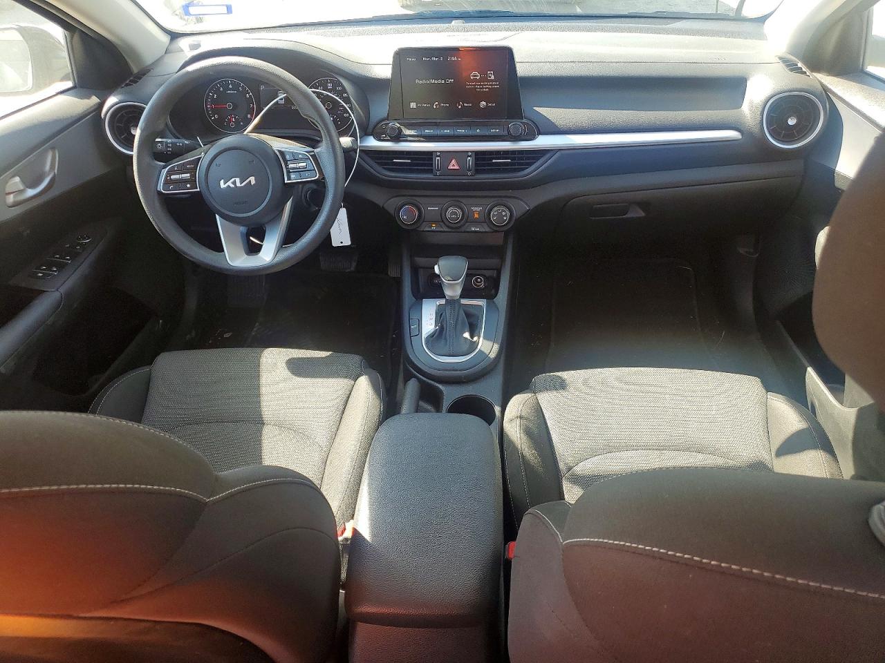 2023 KIA FORTE LXS photo 15