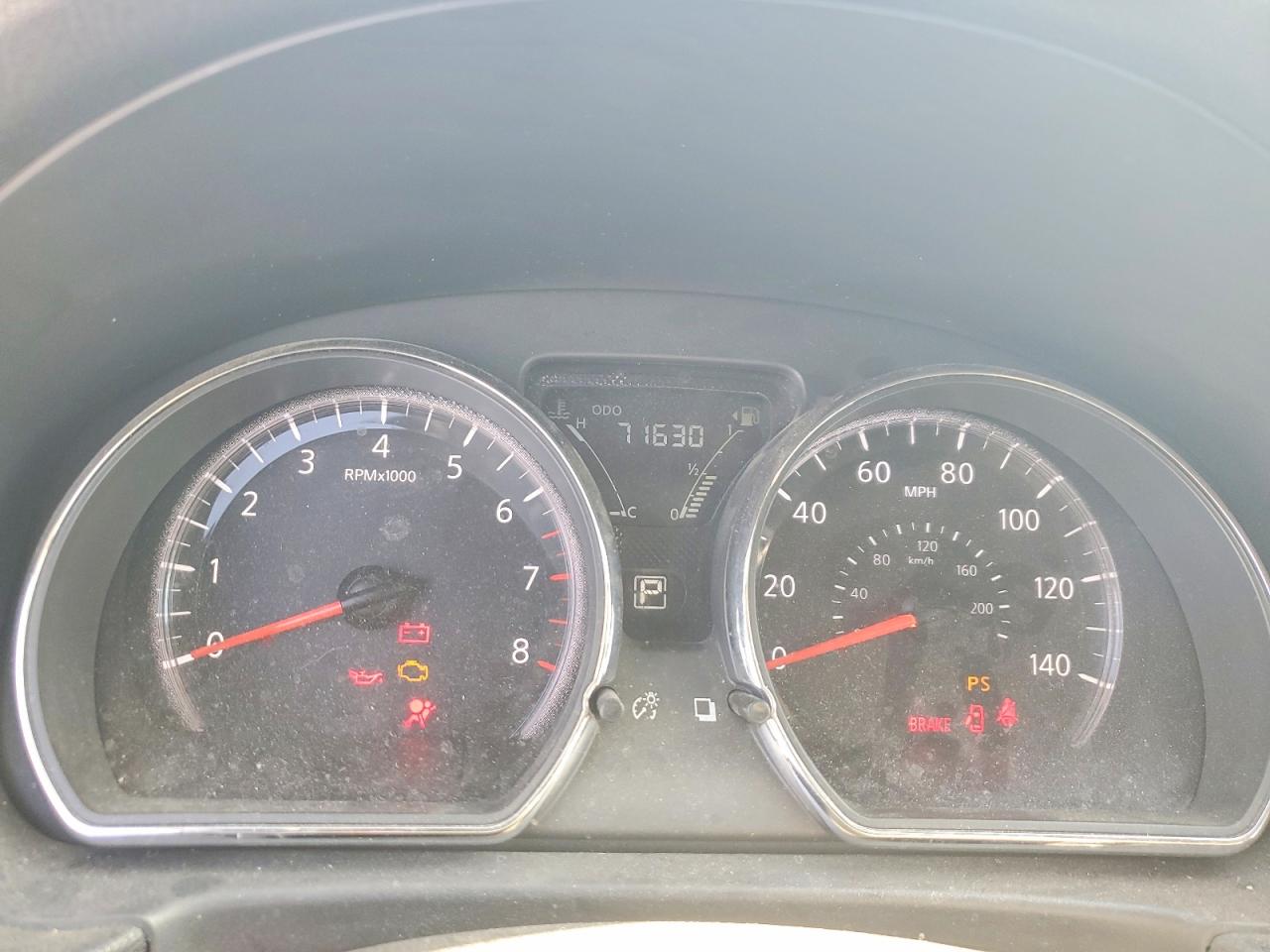 2018 NISSAN VERSA SV photo 17