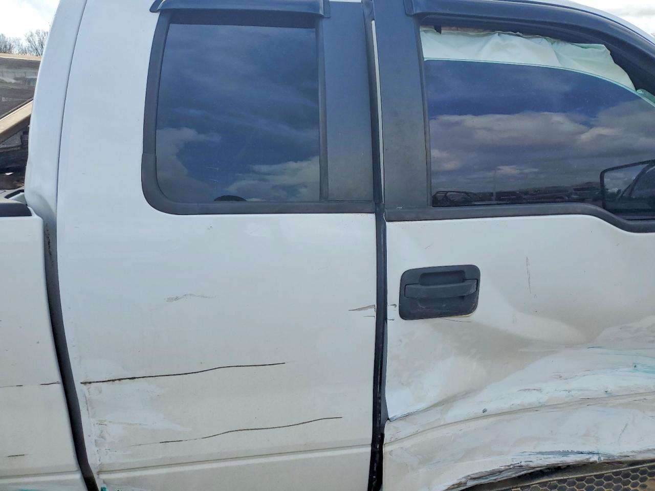 2011 FORD F150 SUPER CAB photo 10