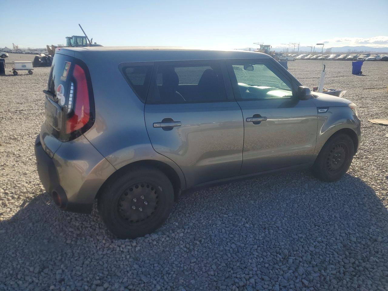 2015 KIA SOUL BASE photo 3
