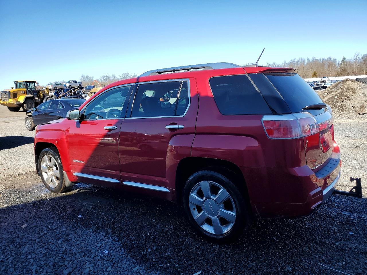 2015 GMC TERRAIN DENALI photo 3