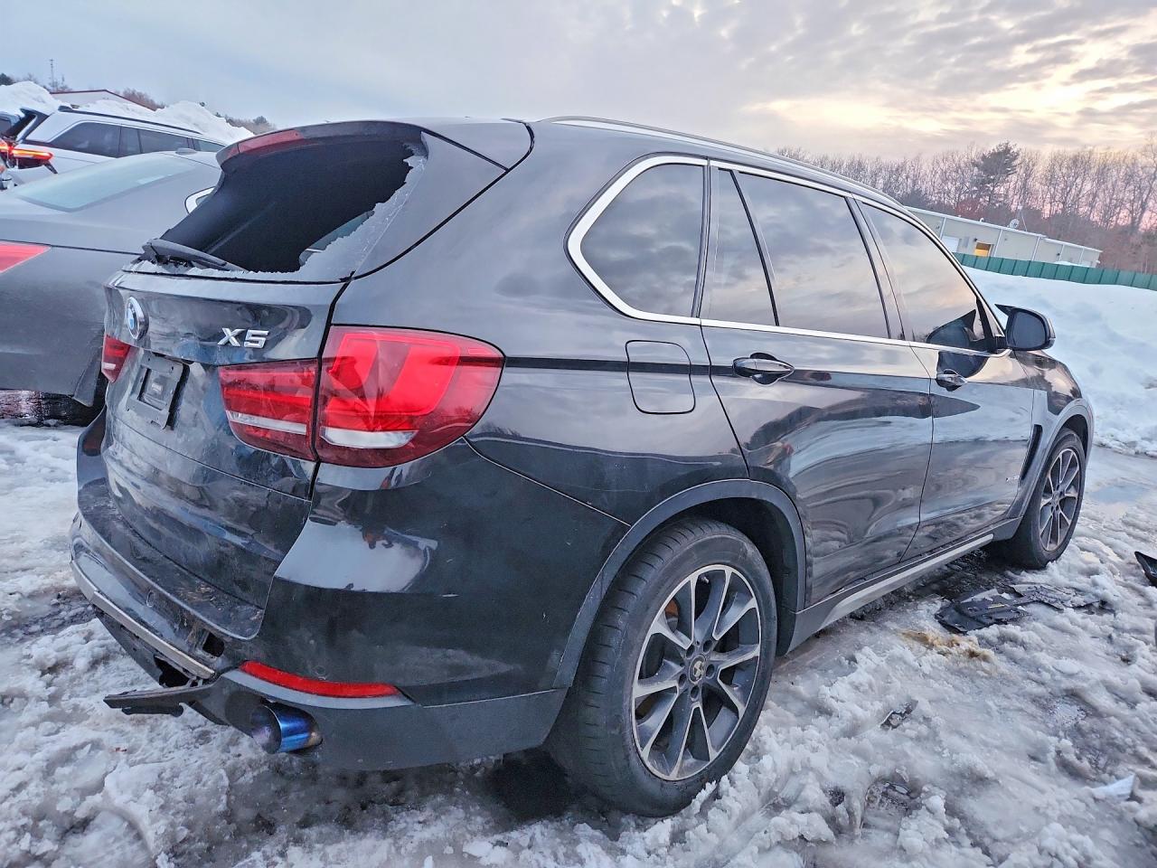 2017 BMW X5 XDRIVE35I photo 3