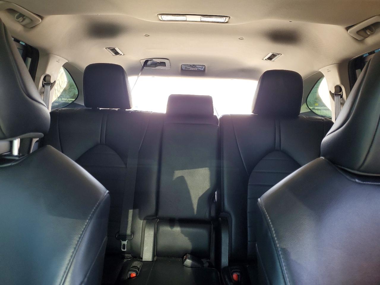 2022 TOYOTA HIGHLANDER XLE photo 10