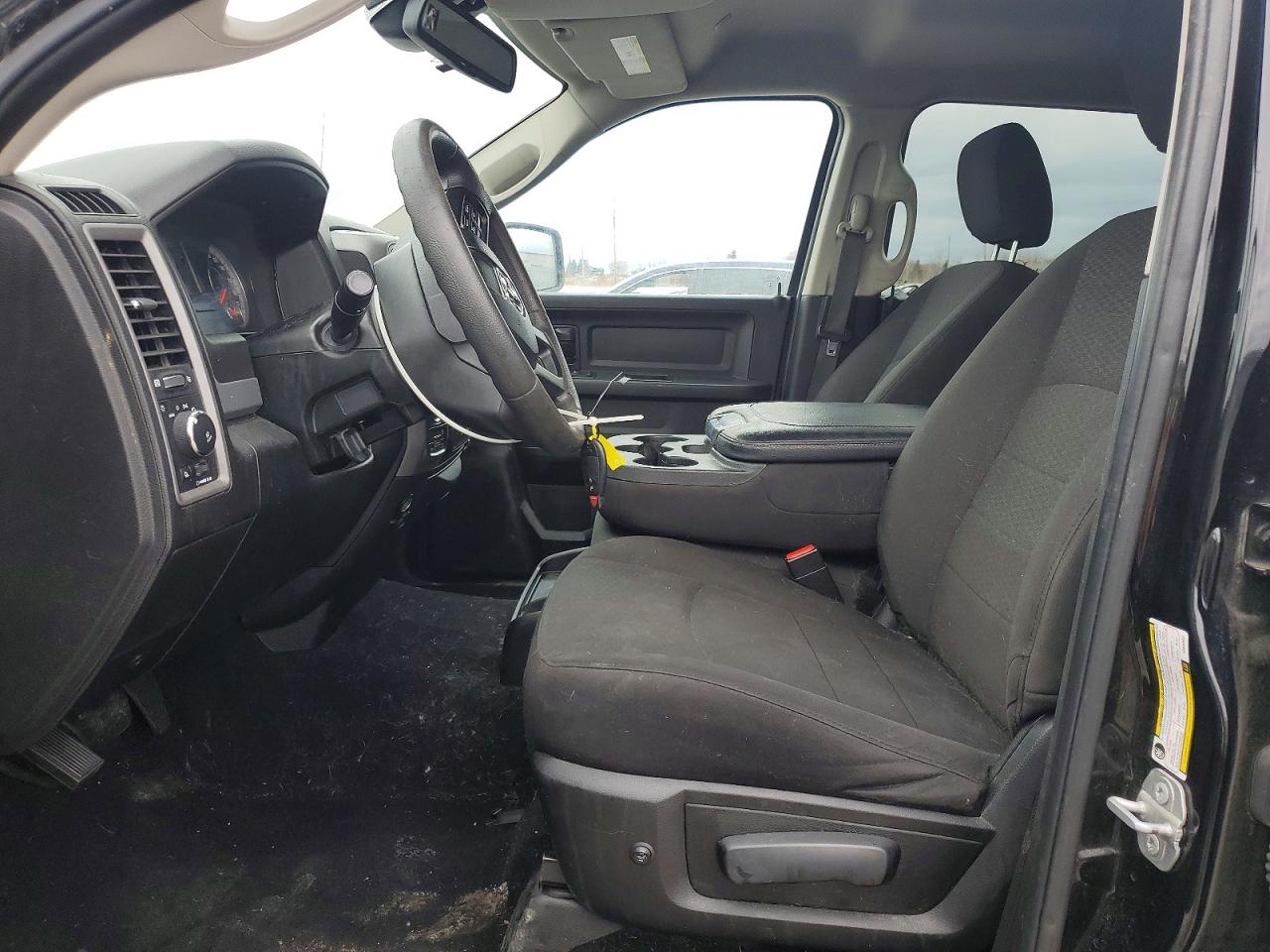 2019 RAM 1500 CLASSIC TRADESMAN photo 19