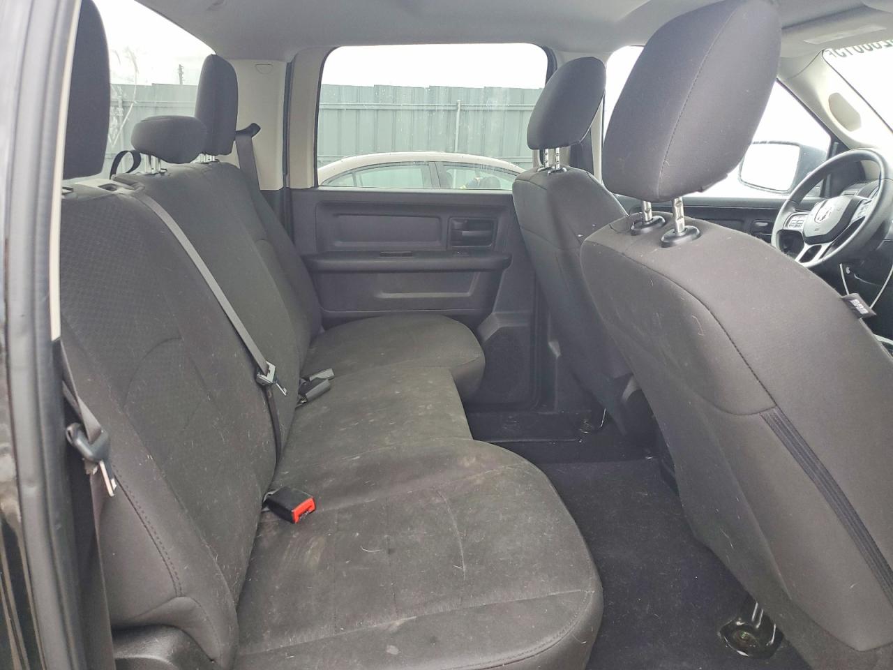 2019 RAM 1500 CLASSIC TRADESMAN photo 28