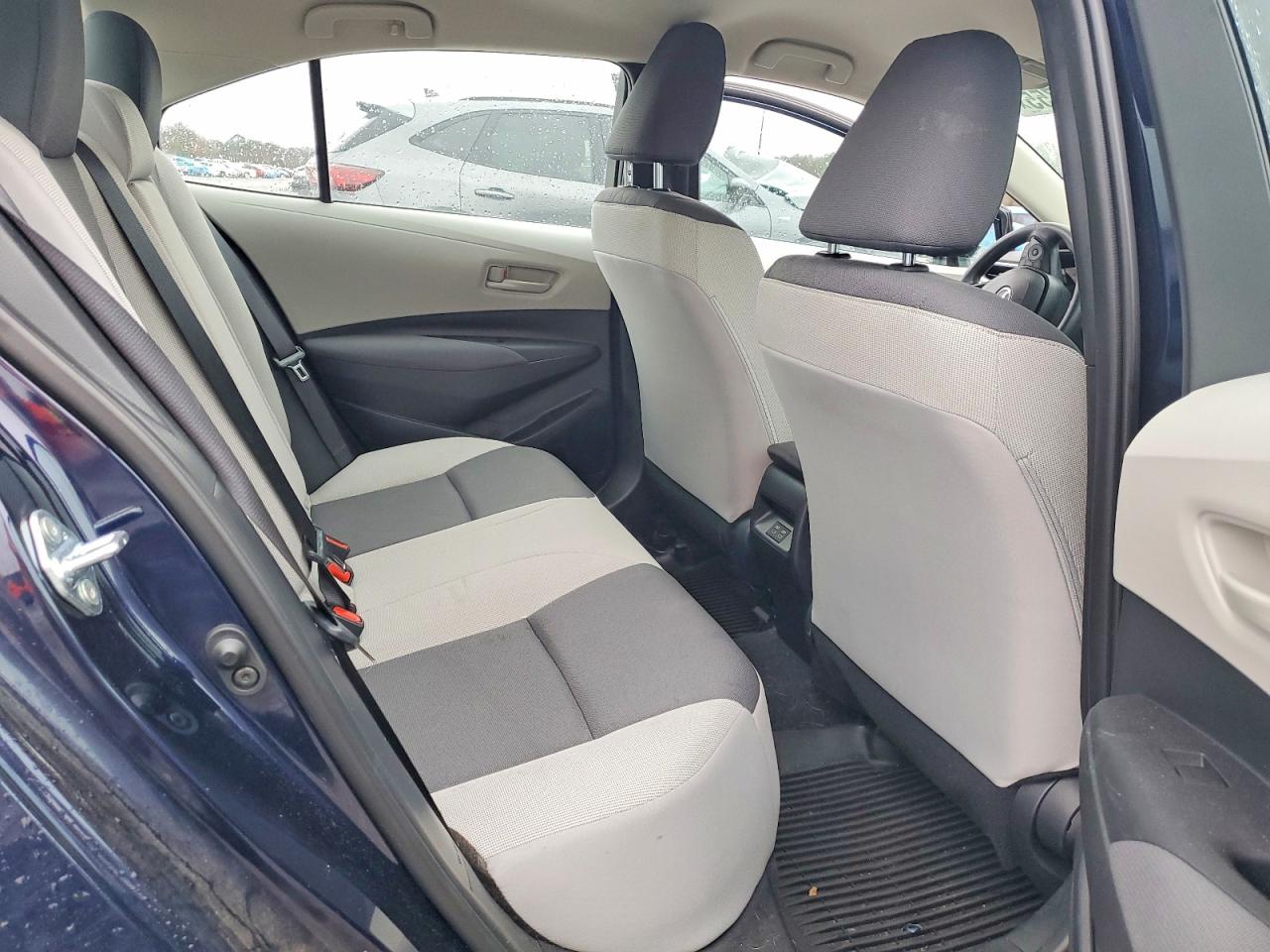 2024 TOYOTA COROLLA LE photo 28
