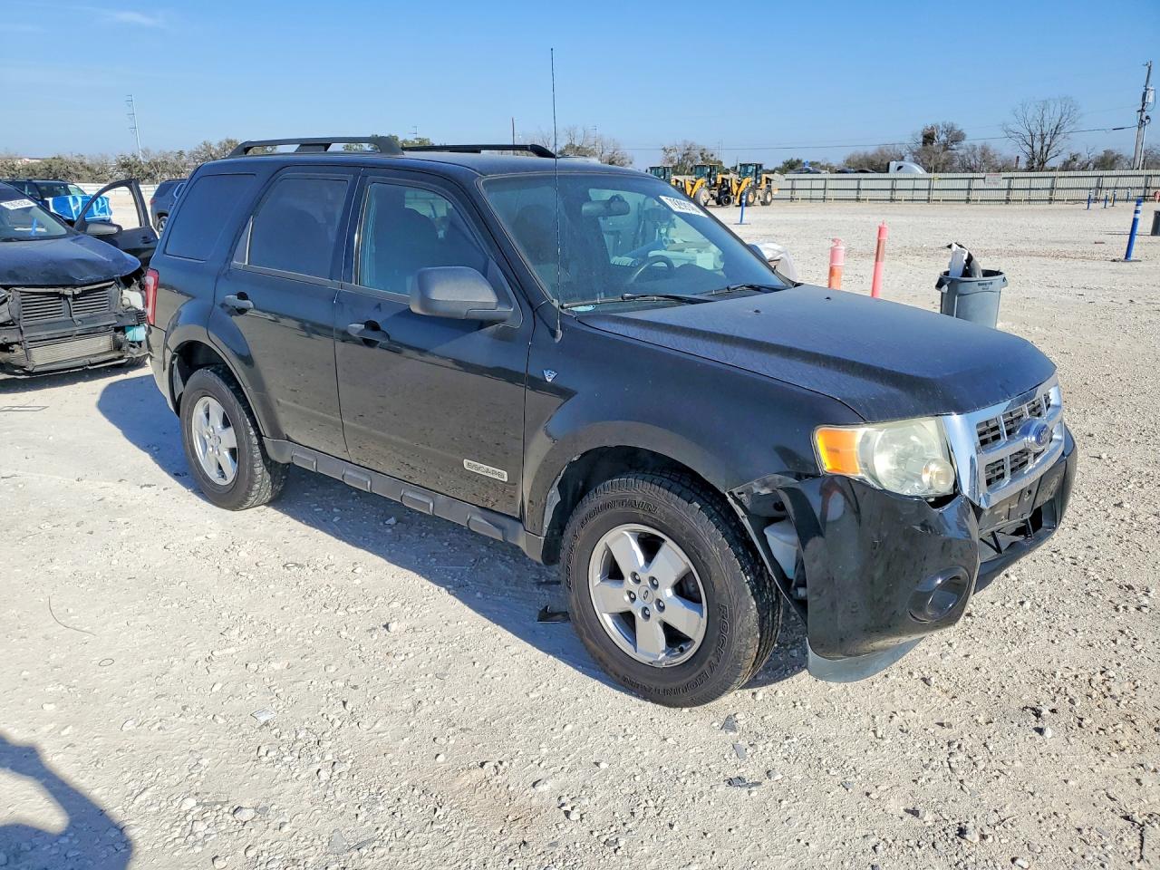 2008 FORD ESCAPE XLT photo 4