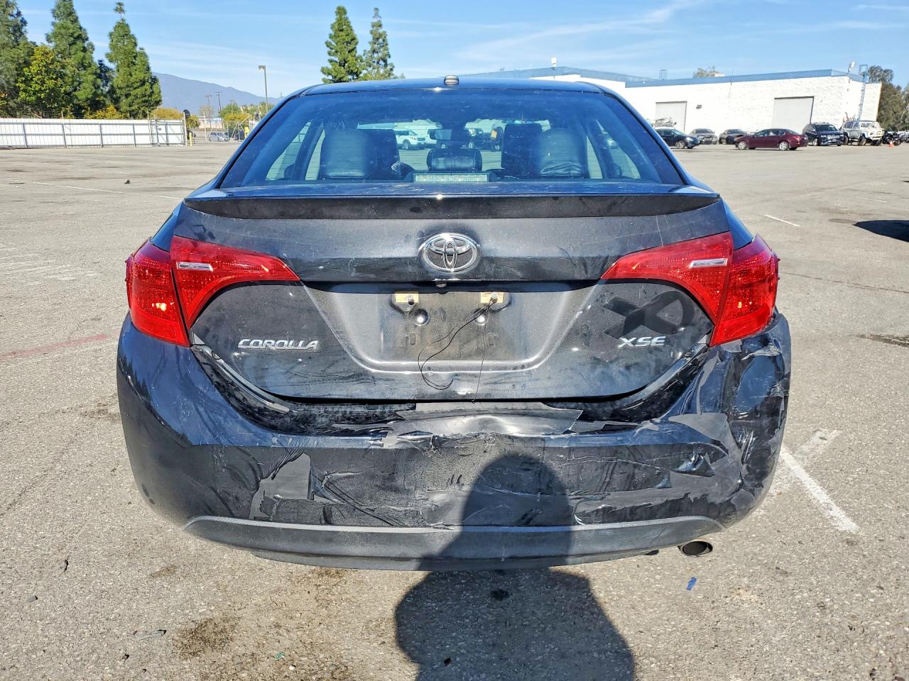 2017 TOYOTA COROLLA XSE photo 11