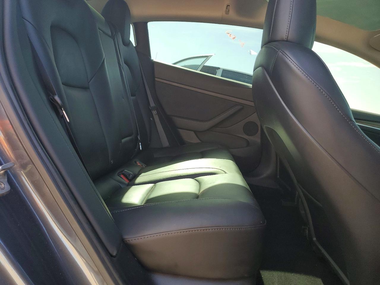 2021 TESLA MODEL 3 photo 28