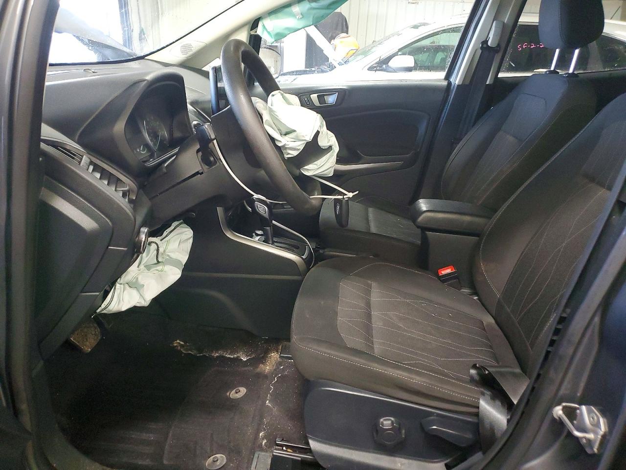 2021 FORD ECOSPORT SE photo 19