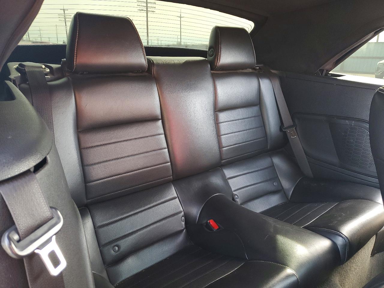 2014 FORD MUSTANG photo 19