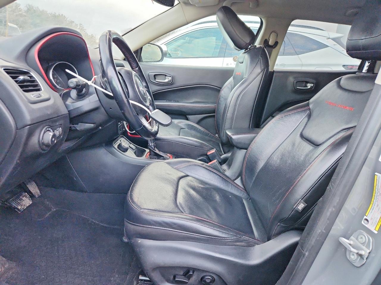 2021 JEEP COMPASS TRAILHAWK photo 19
