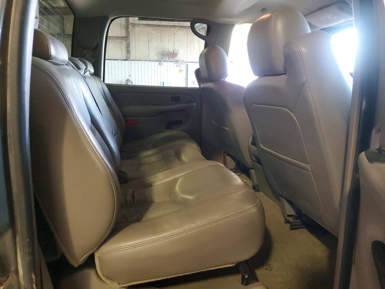 2006 CHEVROLET SILVERADO K2500 HEAVY DUTY photo 28