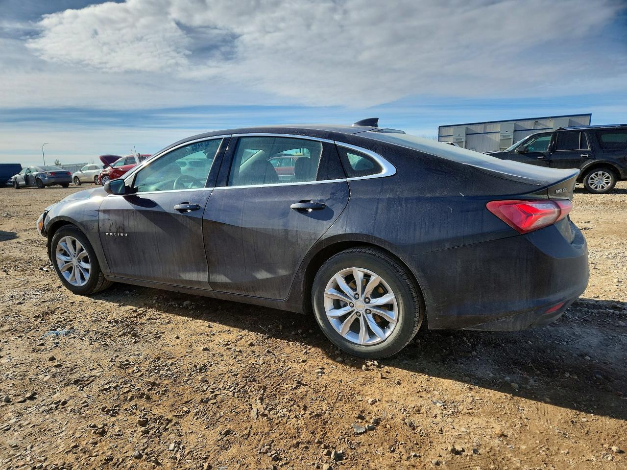2022 CHEVROLET MALIBU LT photo 2