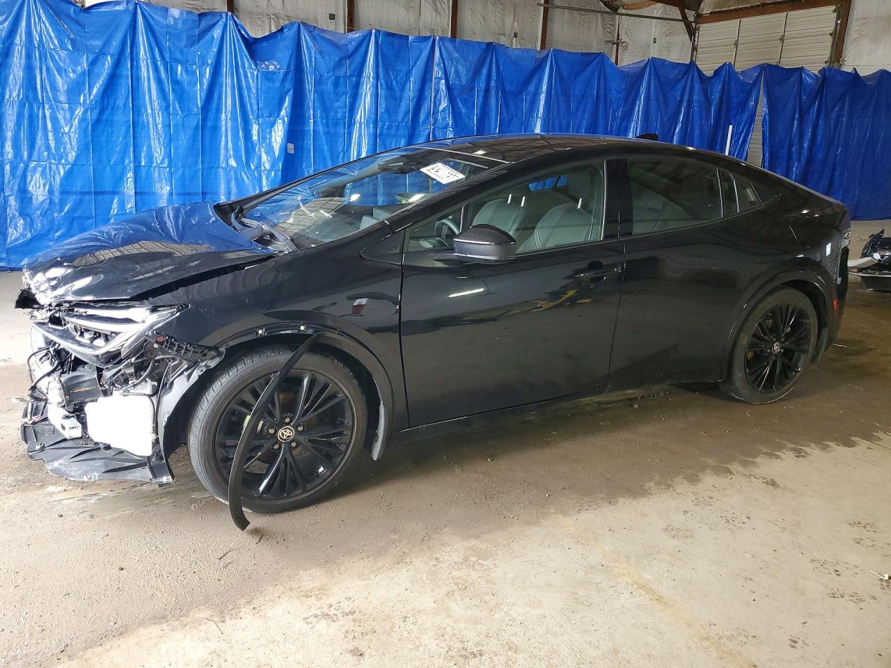 2025 TOYOTA PRIUS