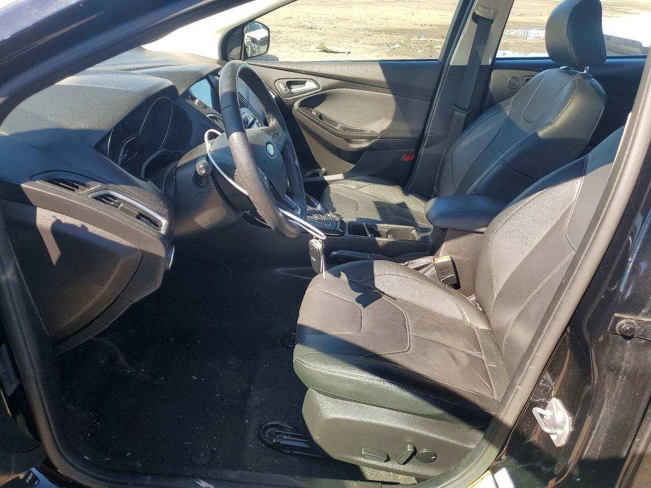 2018 FORD FOCUS TITANIUM photo 7