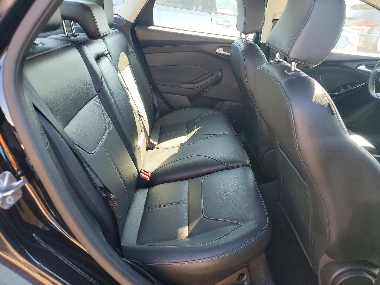 2018 FORD FOCUS TITANIUM photo 10