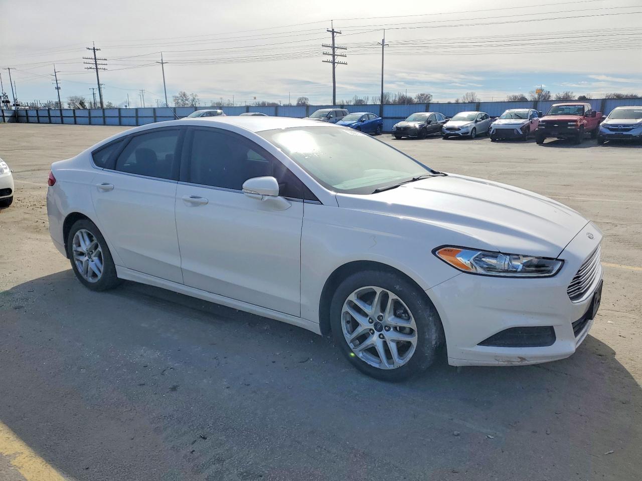2015 FORD FUSION photo 4