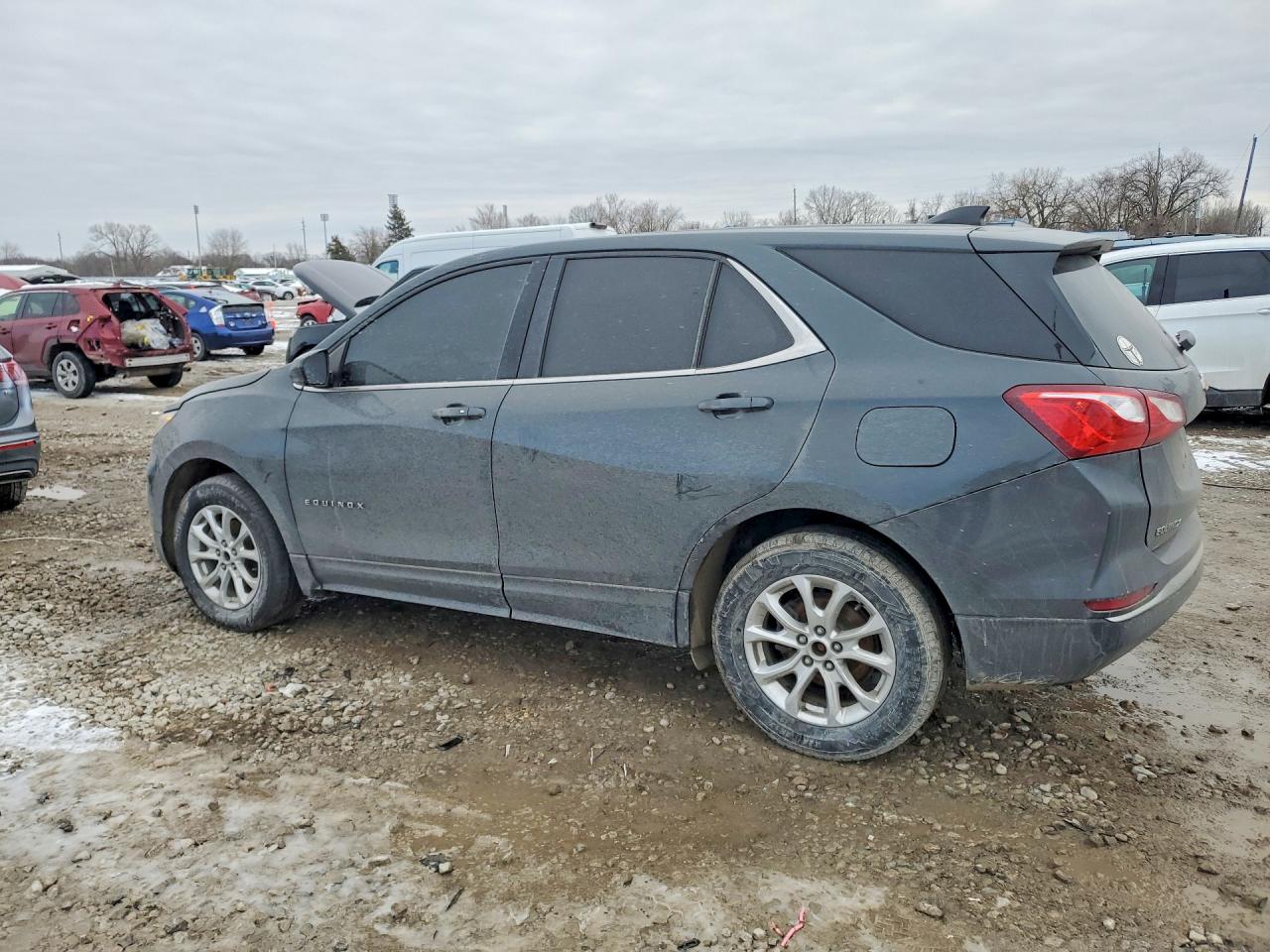 2020 CHEVROLET EQUINOX LT photo 3