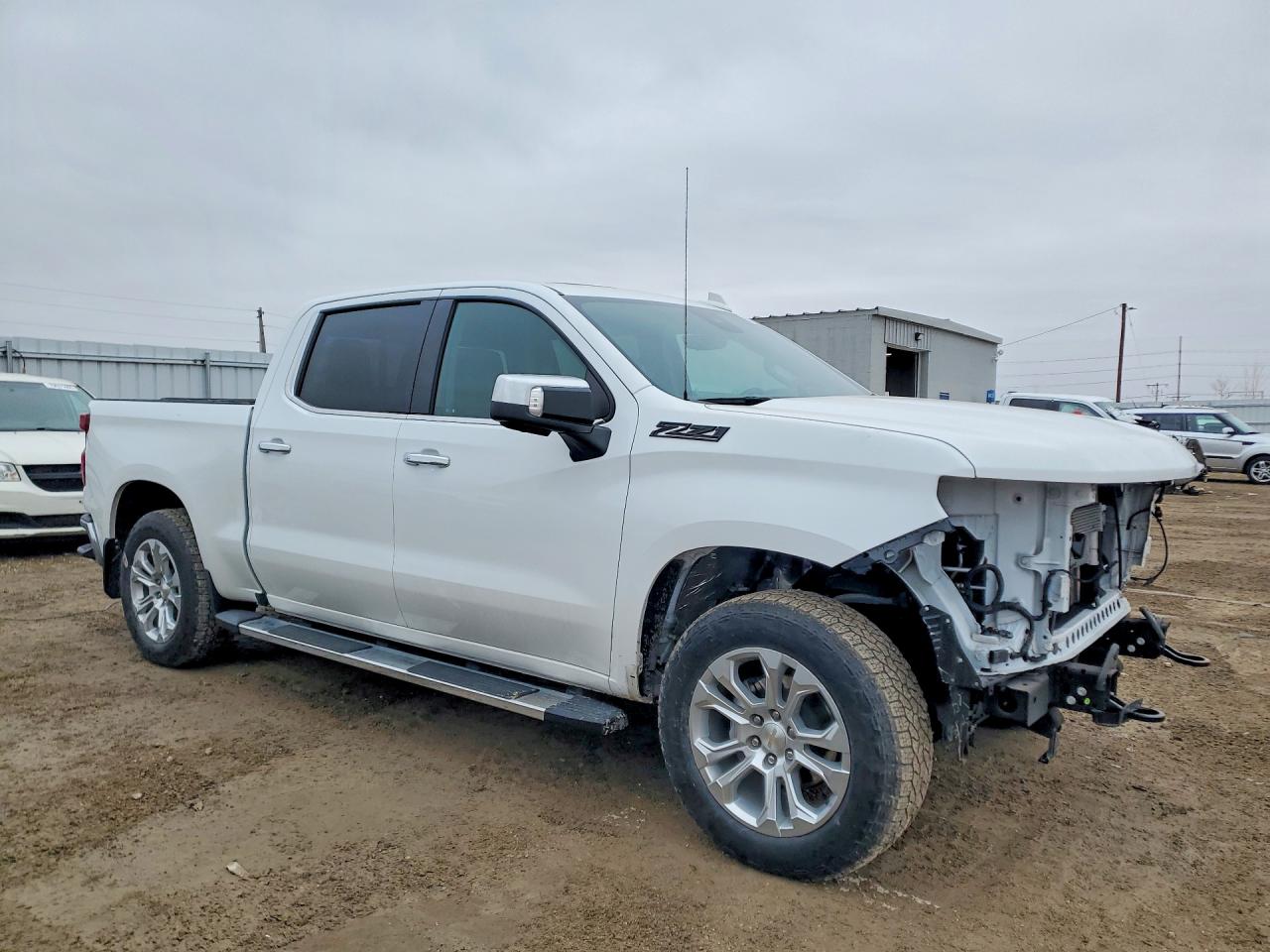 2024 CHEVROLET SILVERADO K1500 LTZ photo 4