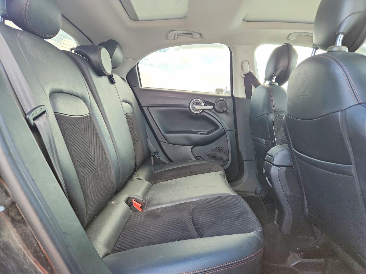 2017 FIAT 500X TREKKING photo 10