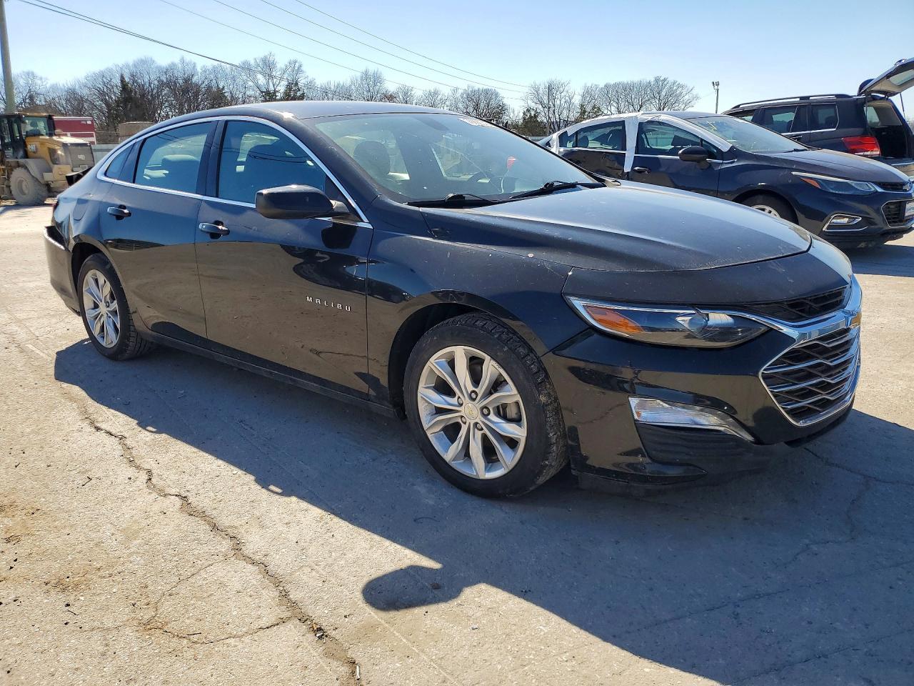 2020 CHEVROLET MALIBU LT photo 4