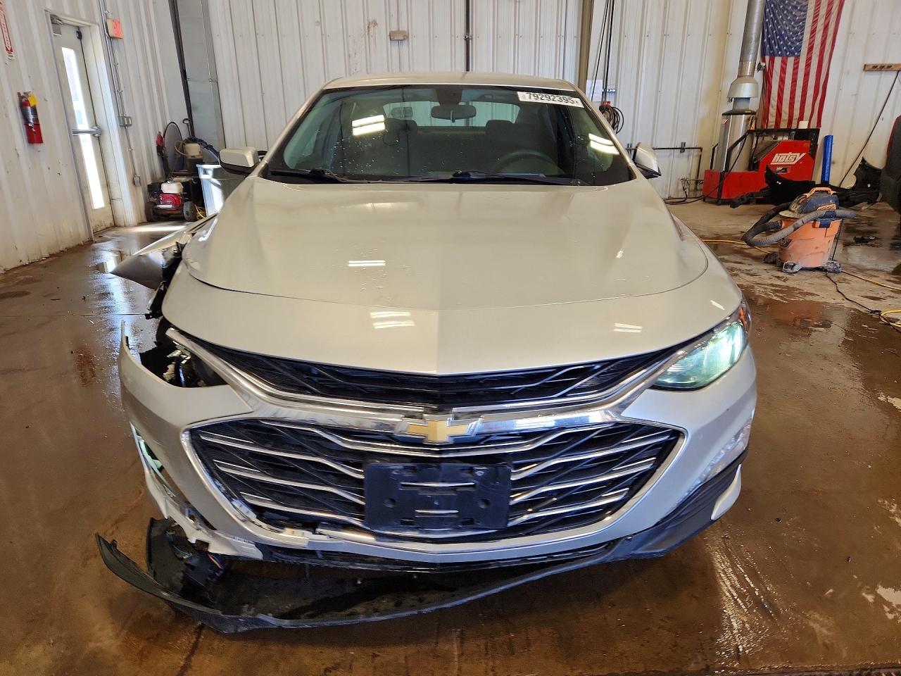 2022 CHEVROLET MALIBU LT photo 9