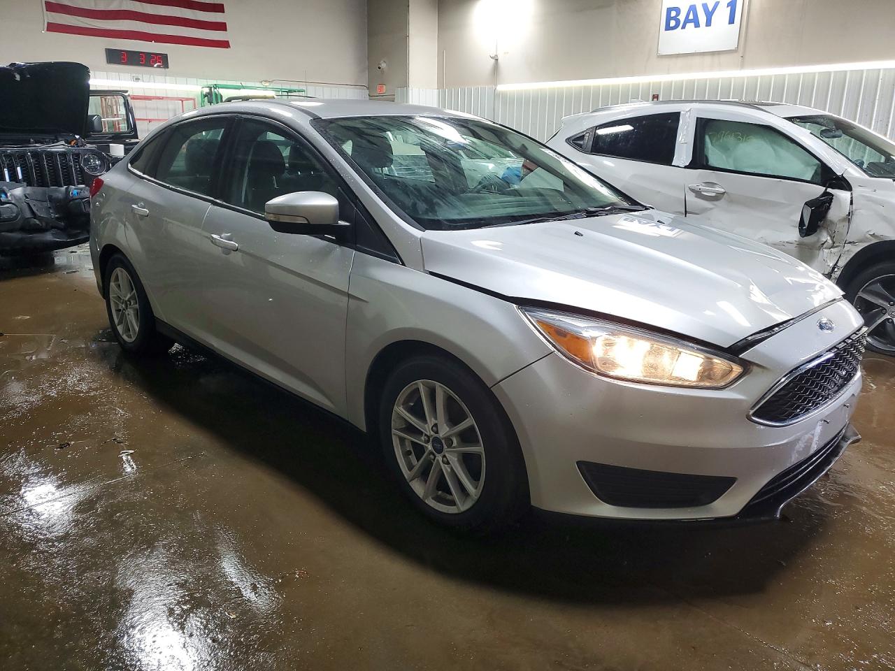 2015 FORD FOCUS SE photo 7