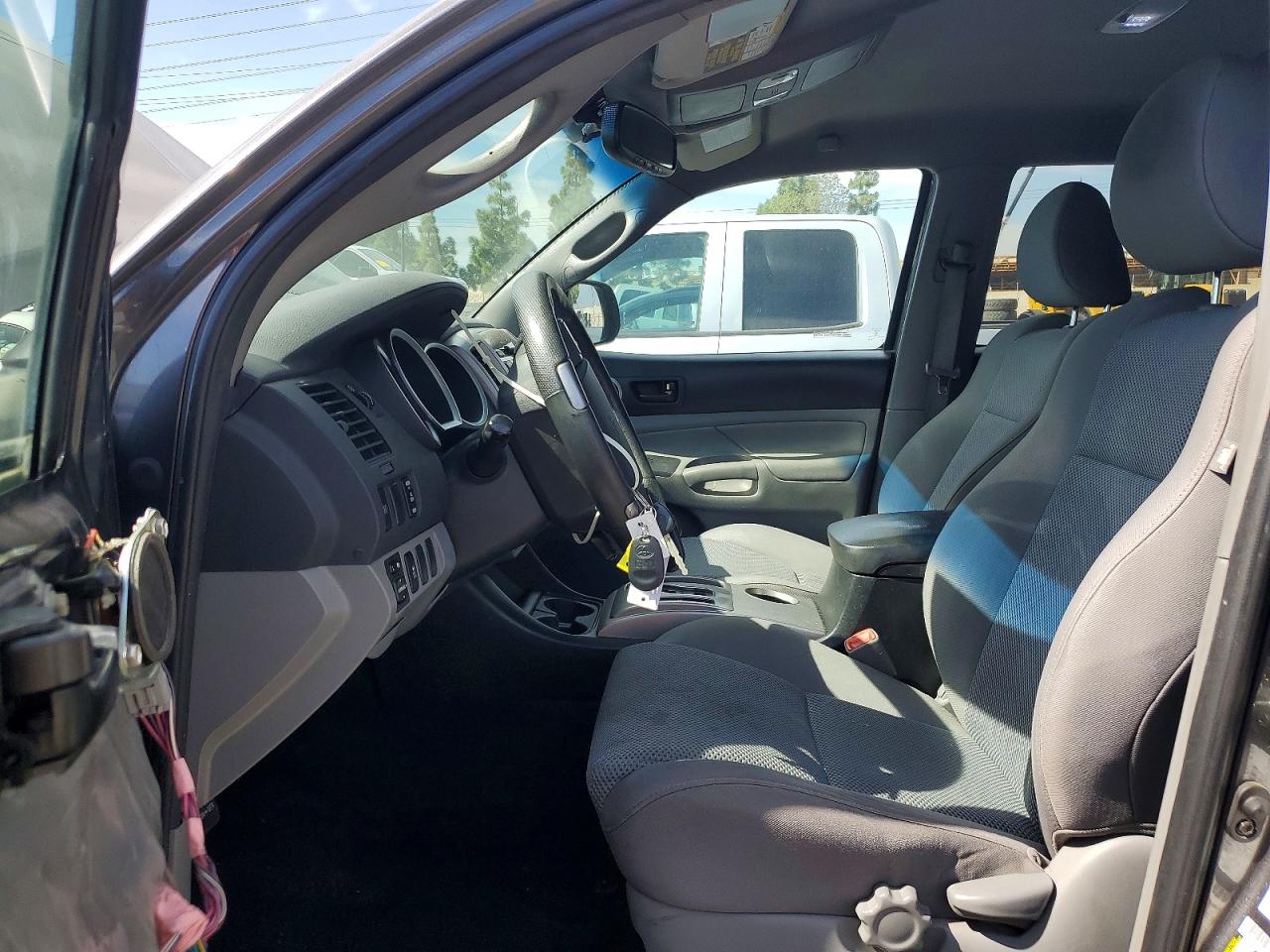 2012 TOYOTA TACOMA PRERUNNER V6 photo 7