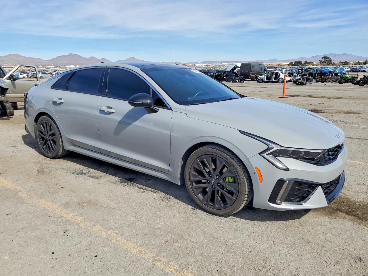 2025 KIA K5 GT photo 7