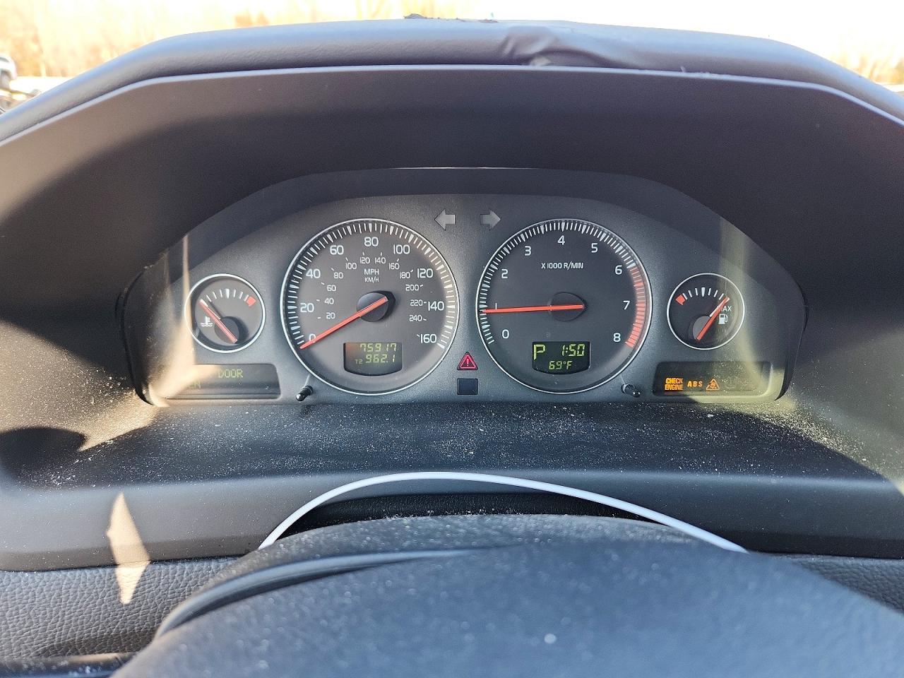 2007 VOLVO XC70 photo 9