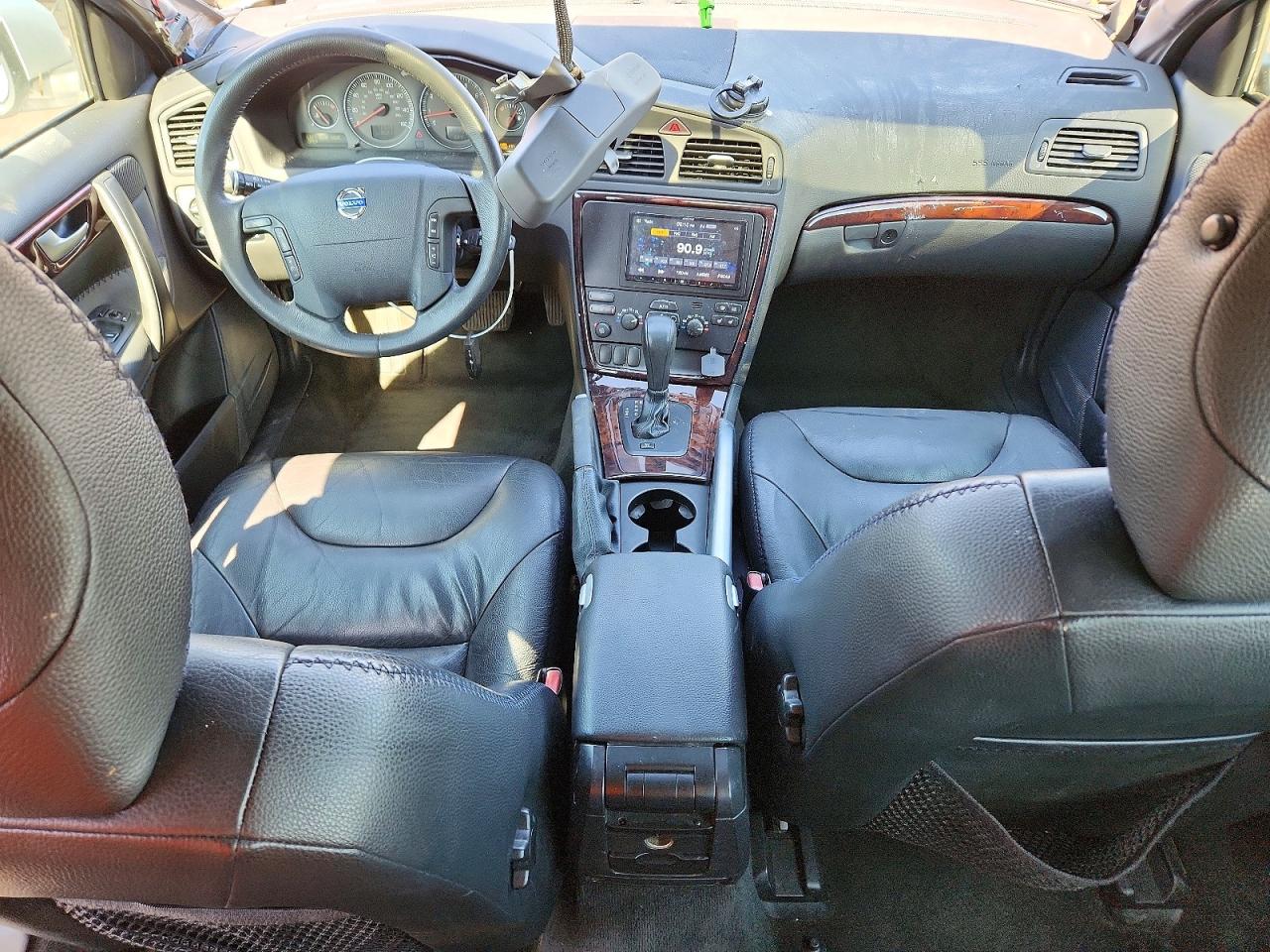 2007 VOLVO XC70 photo 8