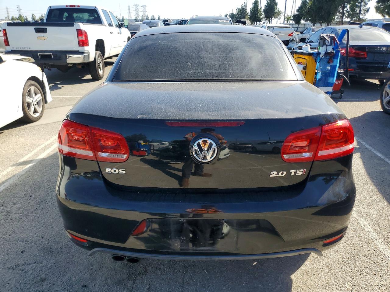 2012 VOLKSWAGEN EOS KOMFORT photo 16