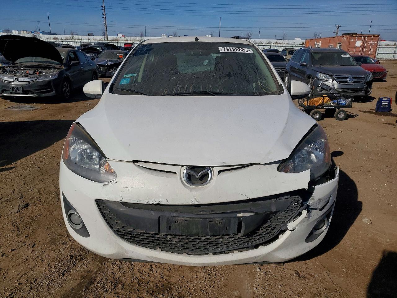 2012 MAZDA MAZDA2 photo 5