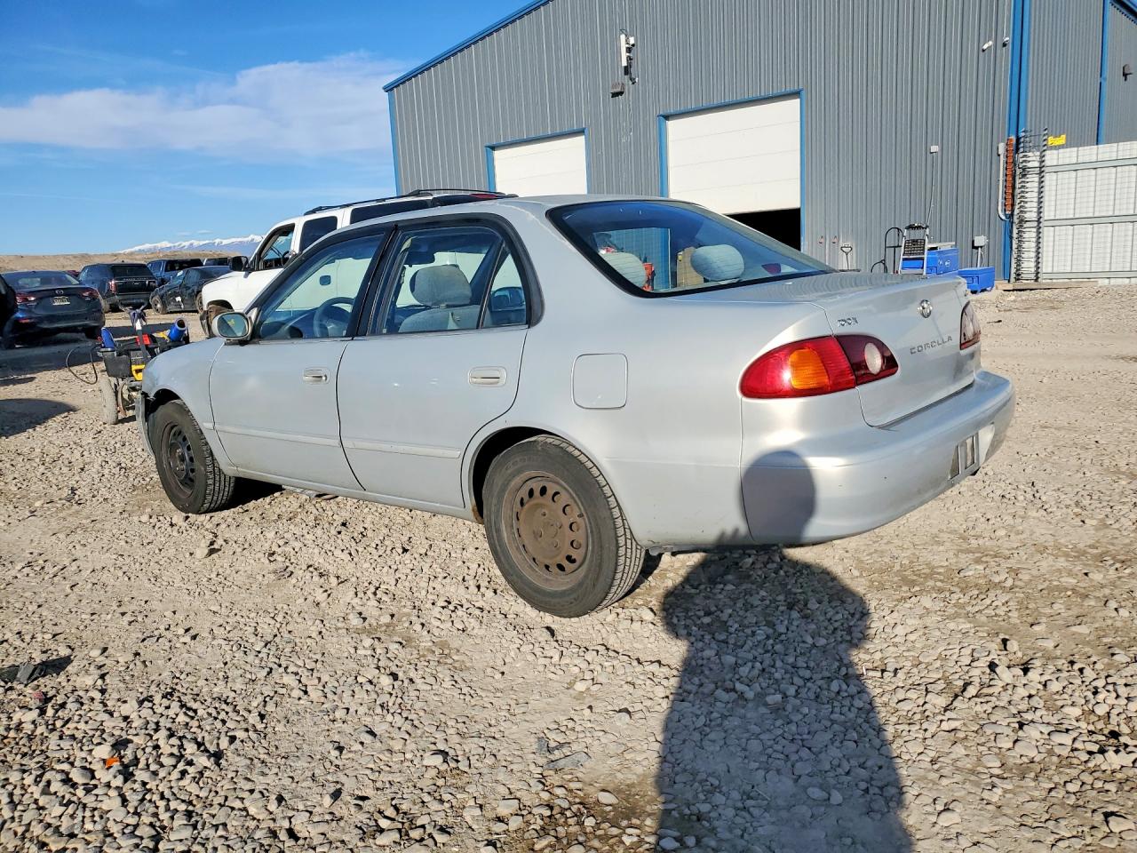 2001 TOYOTA COROLLA LE photo 2