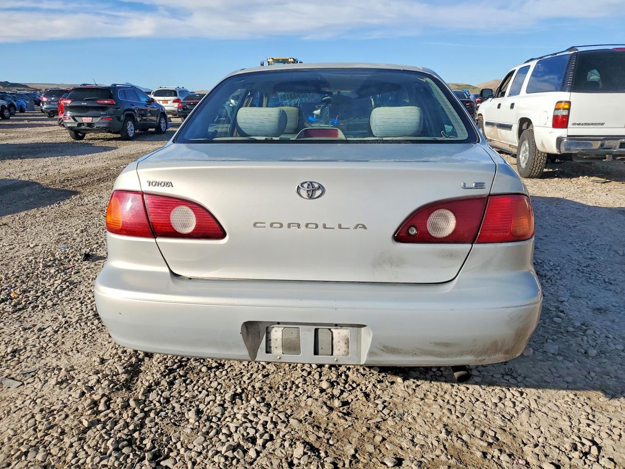2001 TOYOTA COROLLA LE photo 6