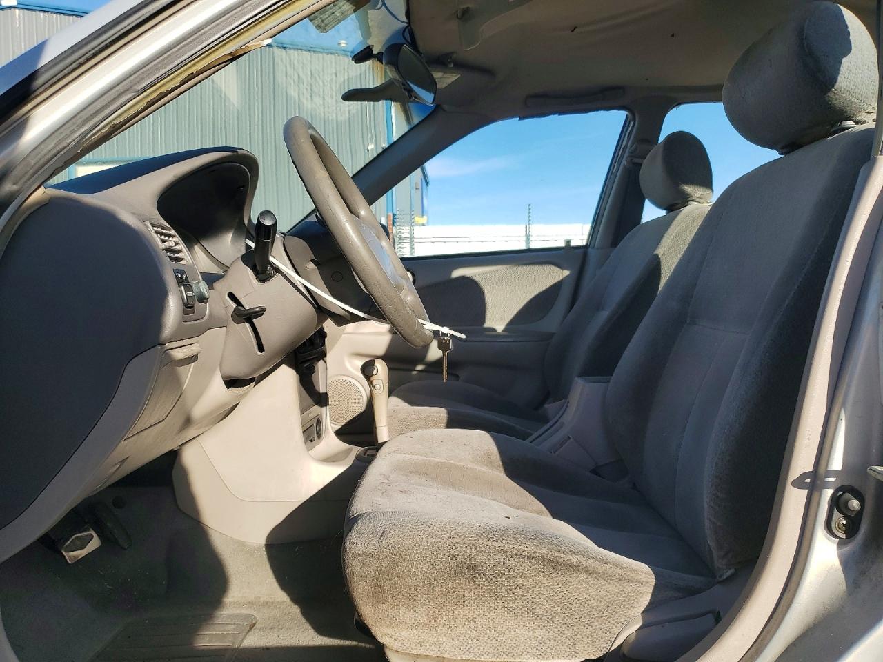 2001 TOYOTA COROLLA LE photo 7