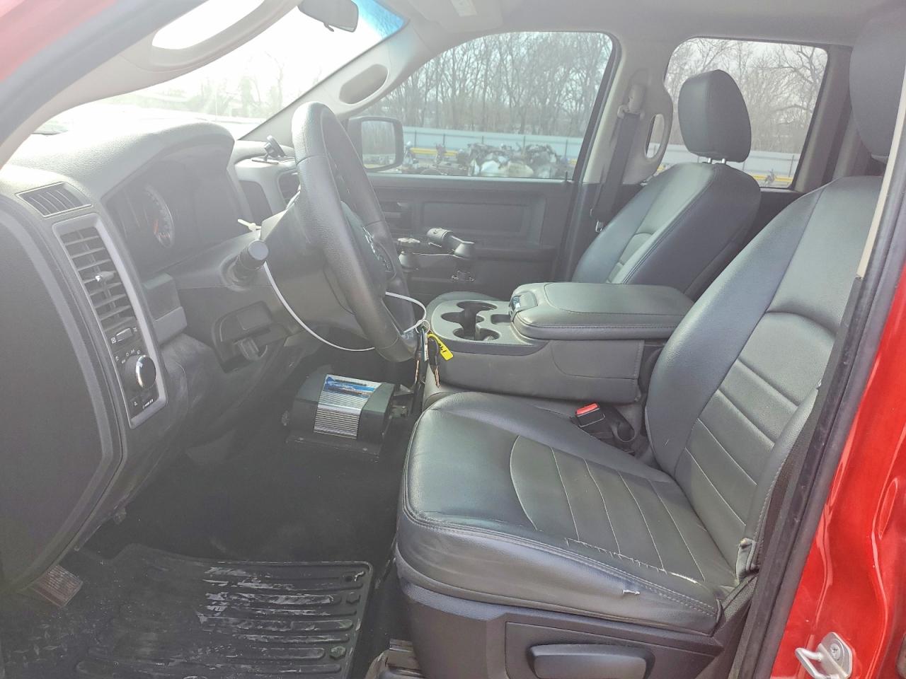 2015 RAM 1500 ST photo 7