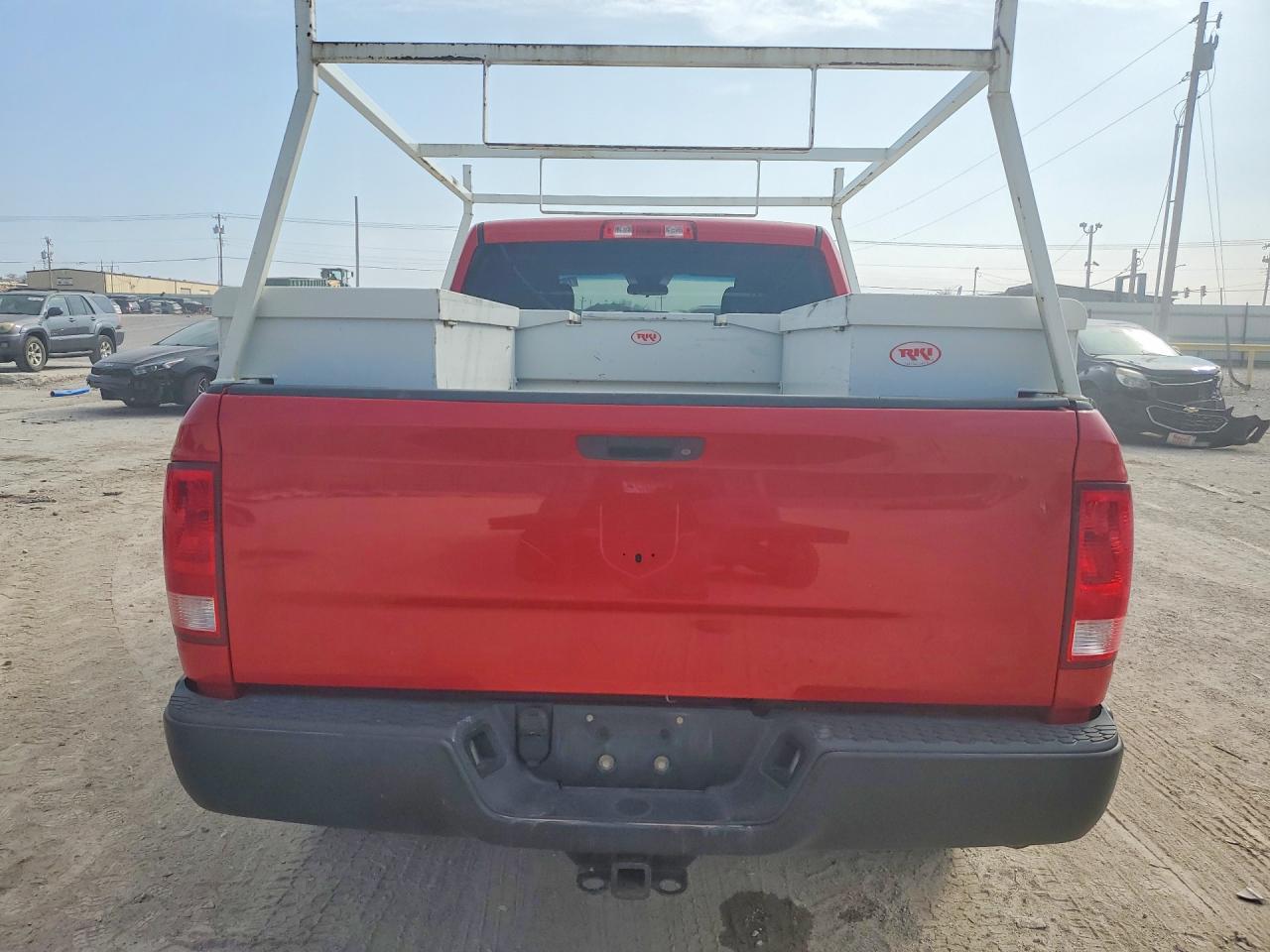 2015 RAM 1500 ST photo 6