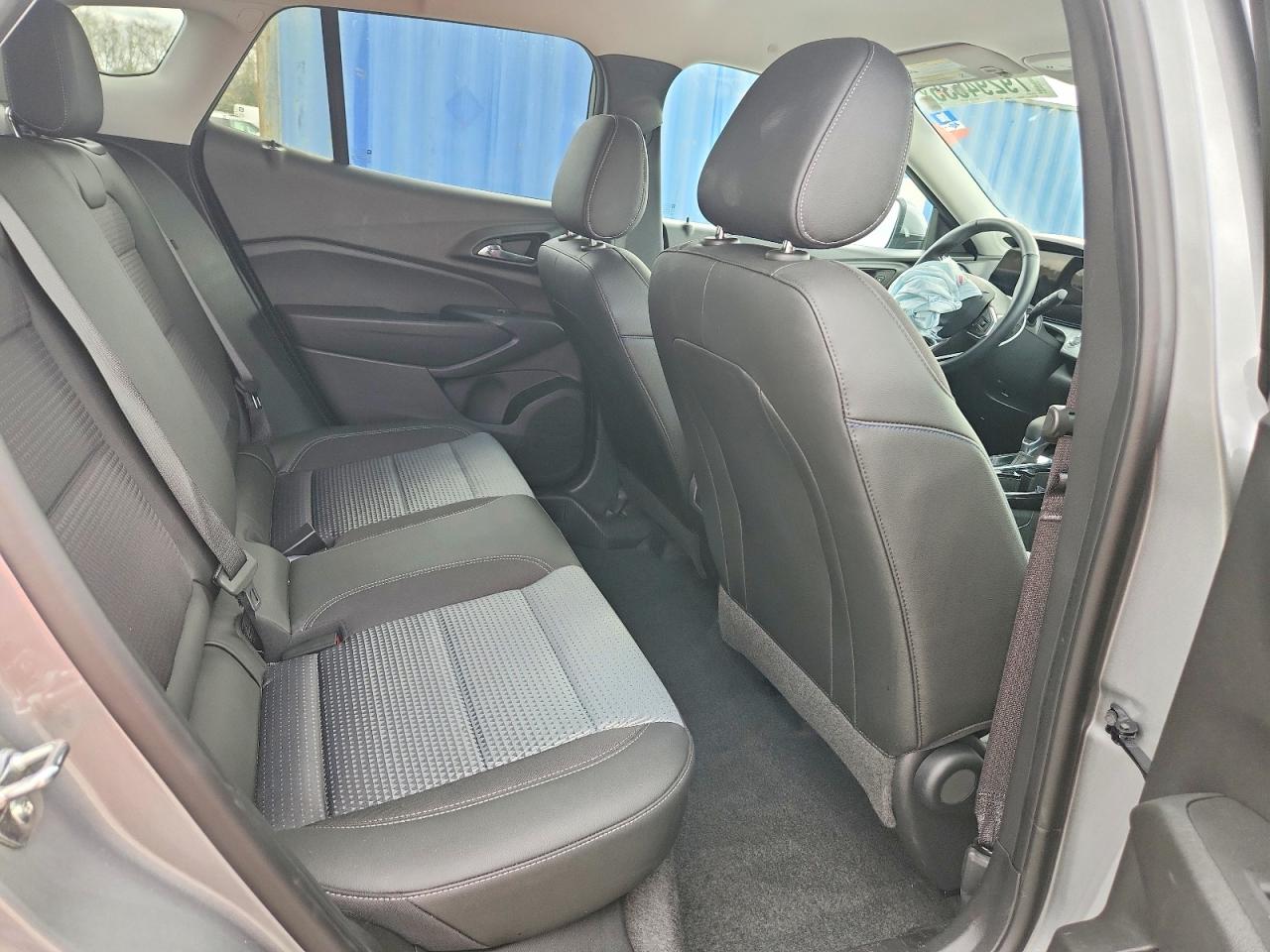 2025 CHEVROLET TRAX 1LT photo 11