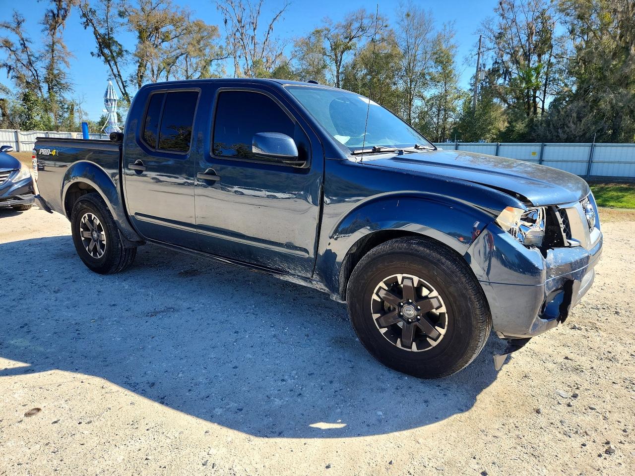 2018 NISSAN FRONTIER PRO-4X photo 10