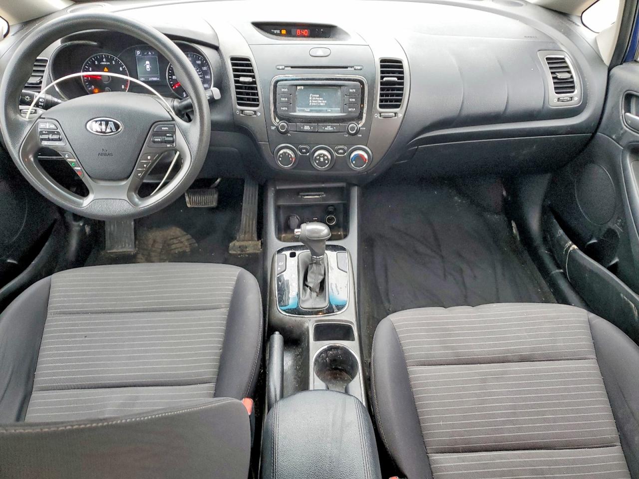 2017 KIA FORTE LX photo 8