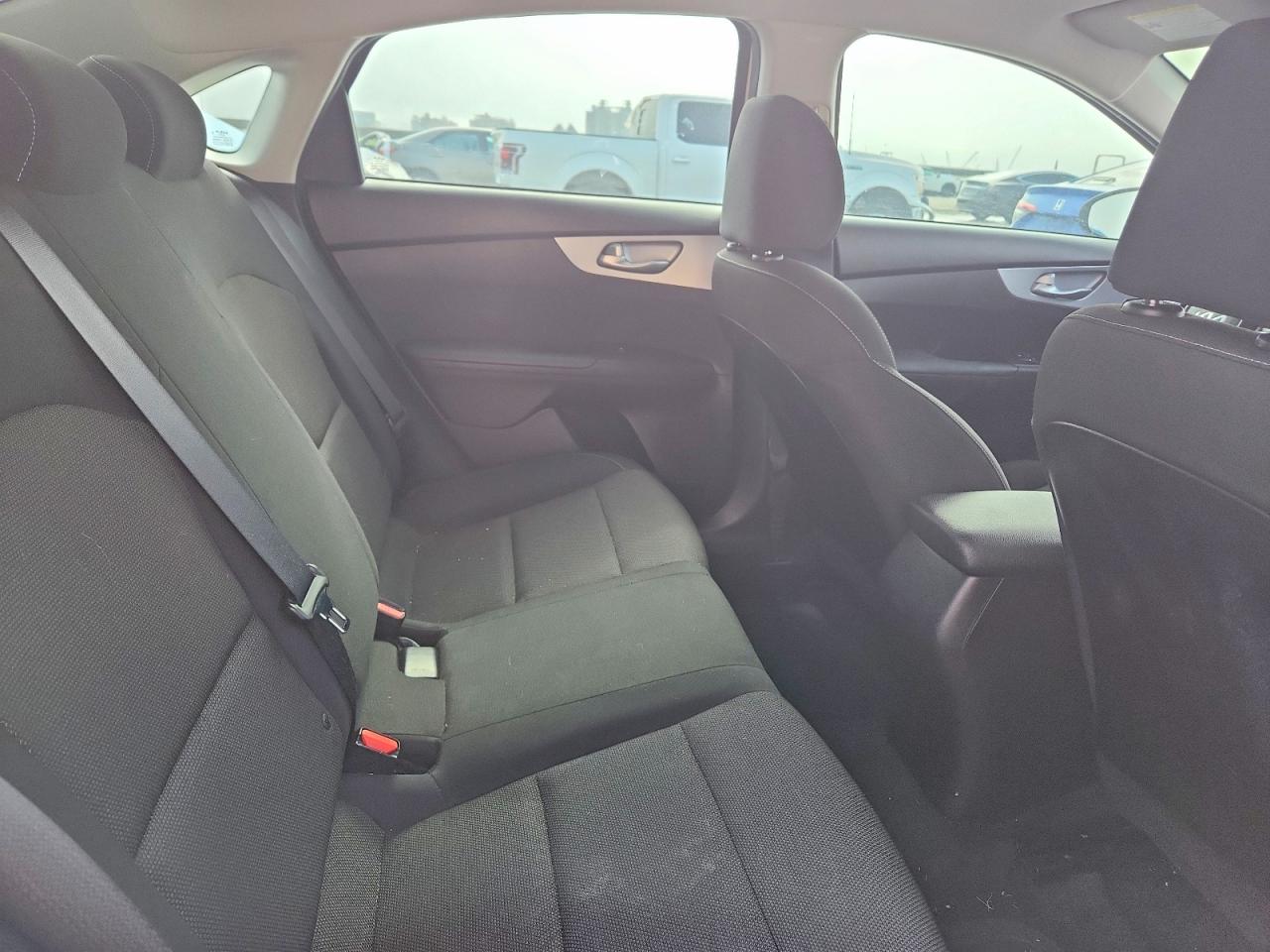2023 KIA FORTE LX photo 10