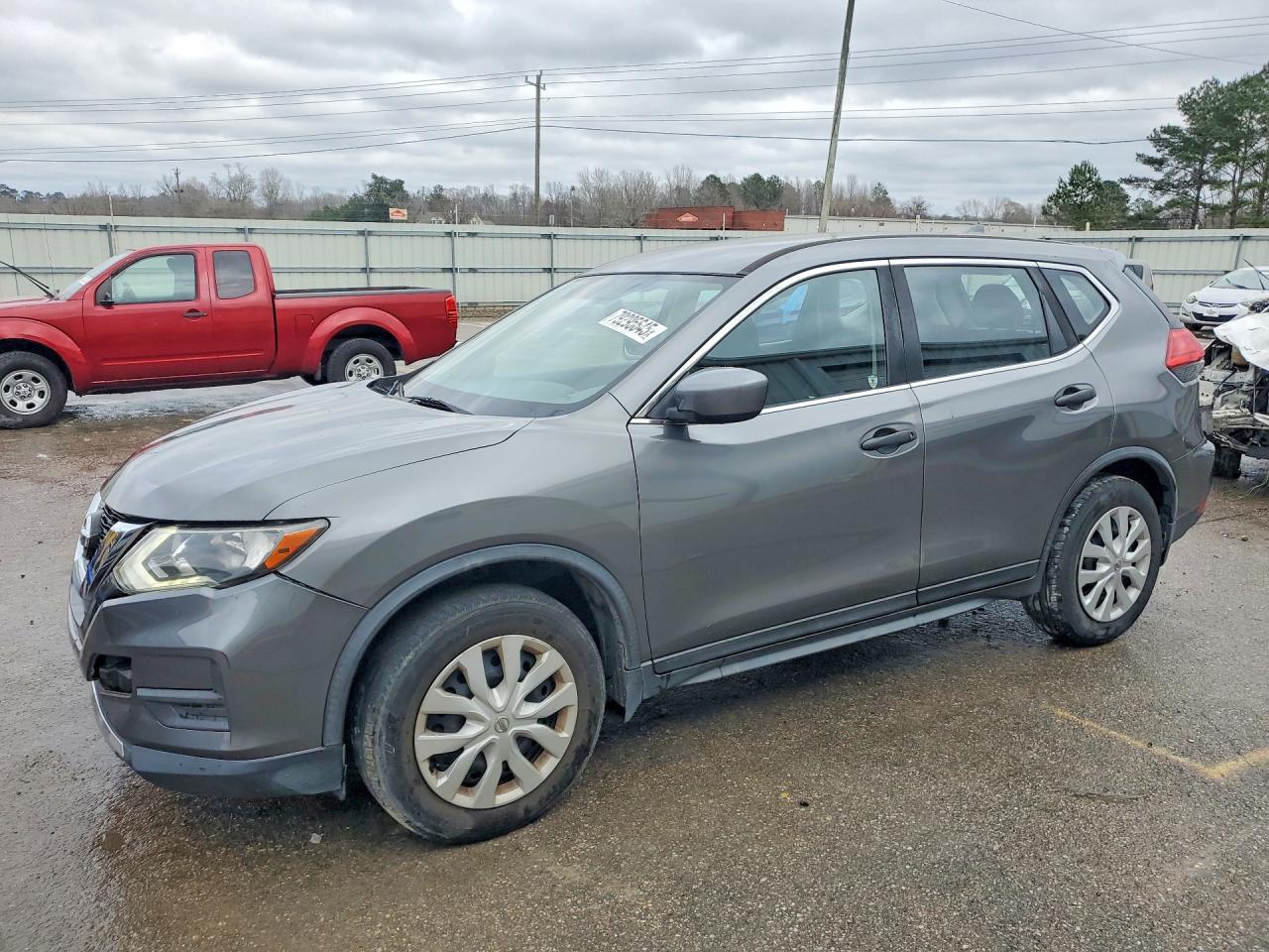 2017 NISSAN ROGUE