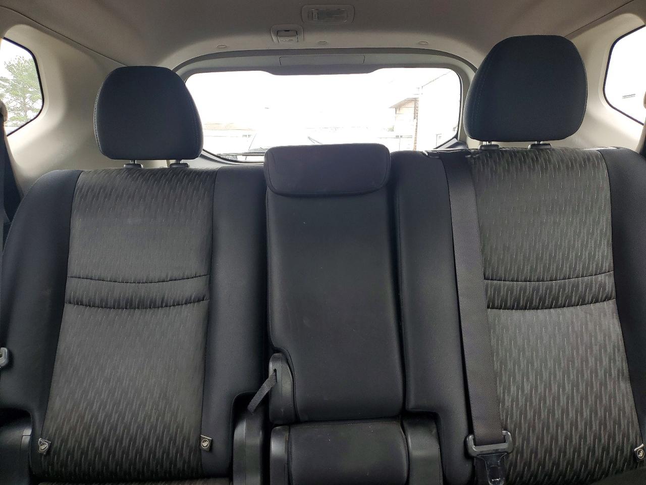 2017 NISSAN ROGUE S photo 28