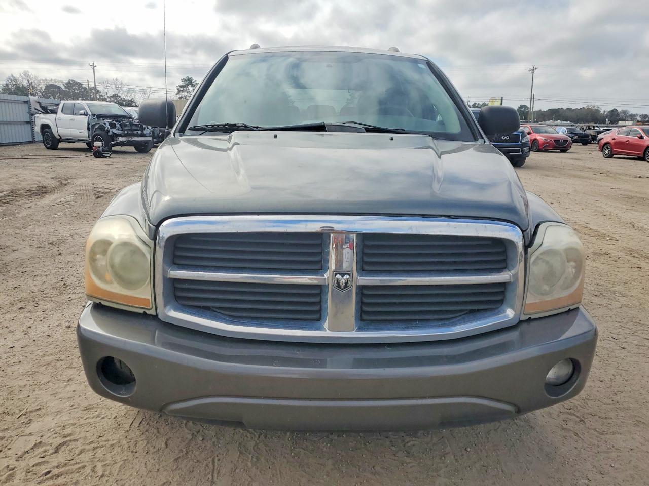 2006 DODGE DURANGO SLT photo 9